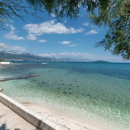 Amazing Sea View Apartment- Romantica Kaštel Štafilić
