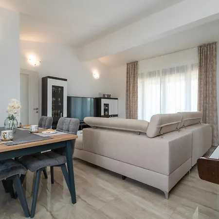 Amazing Sea View Apartment- Romantica *